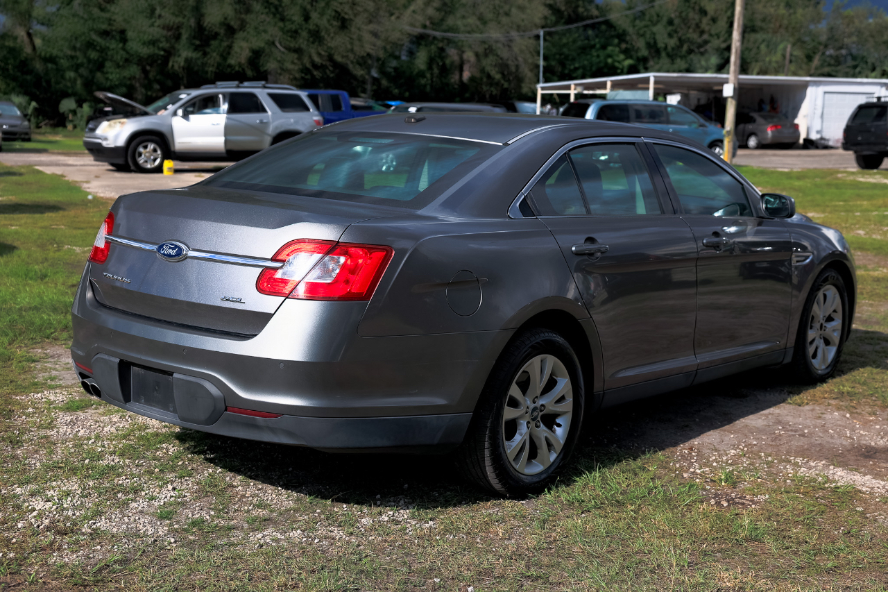 Ford Taurus SEL 2012 Ford Taurus SEL 2012