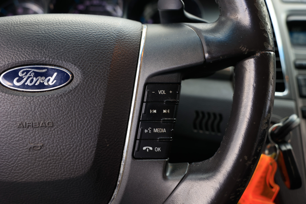 Ford Taurus SEL 2012 Ford Taurus SEL 2012