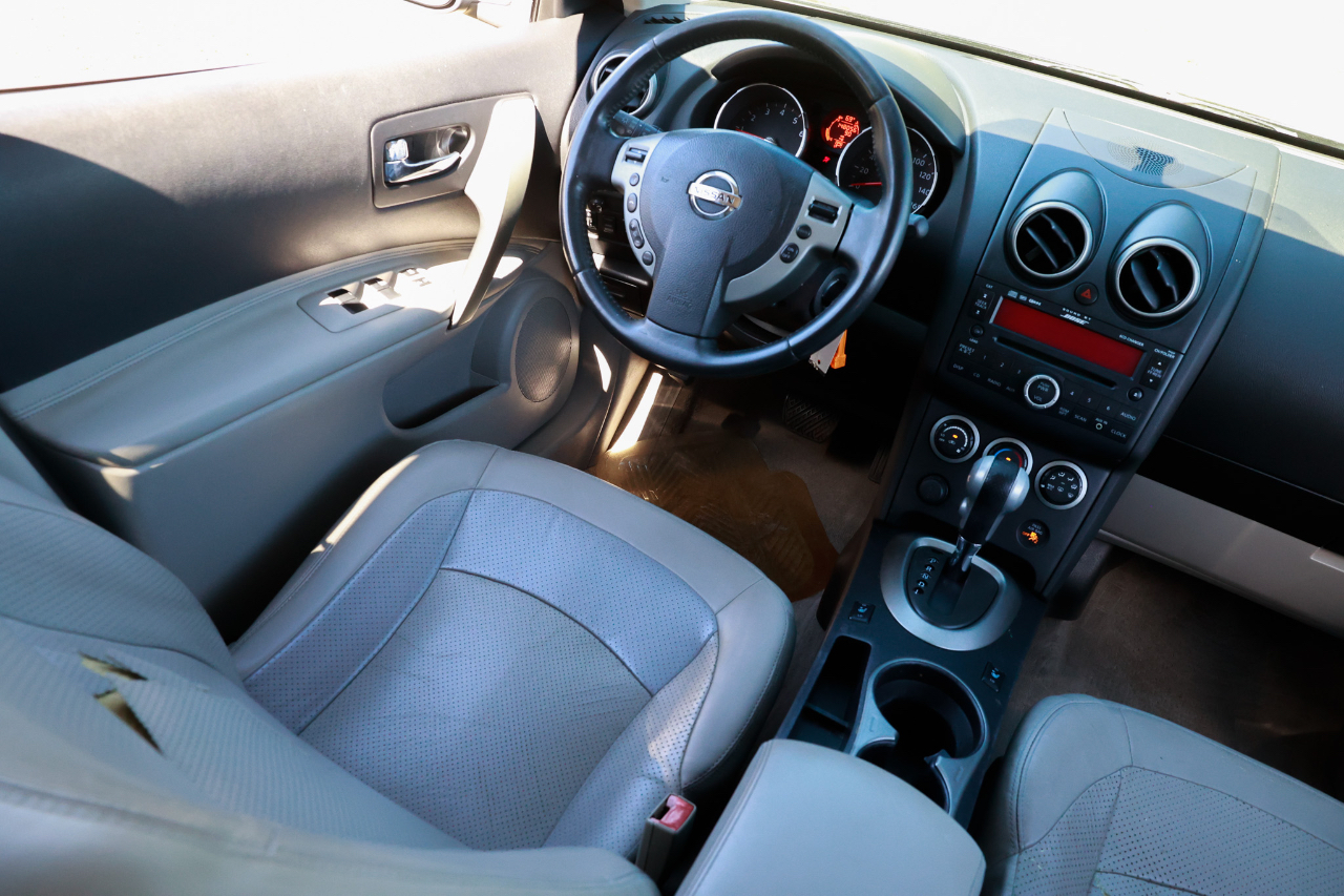 Nissan Rogue  2010 Nissan Rogue  2010