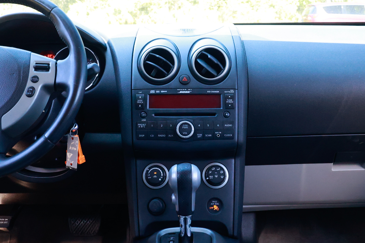 Nissan Rogue  2010 Nissan Rogue  2010