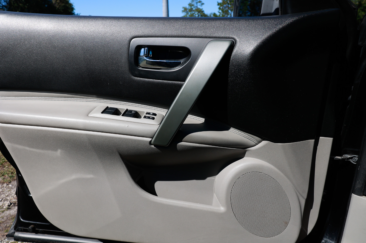 Nissan Rogue  2010 Nissan Rogue  2010