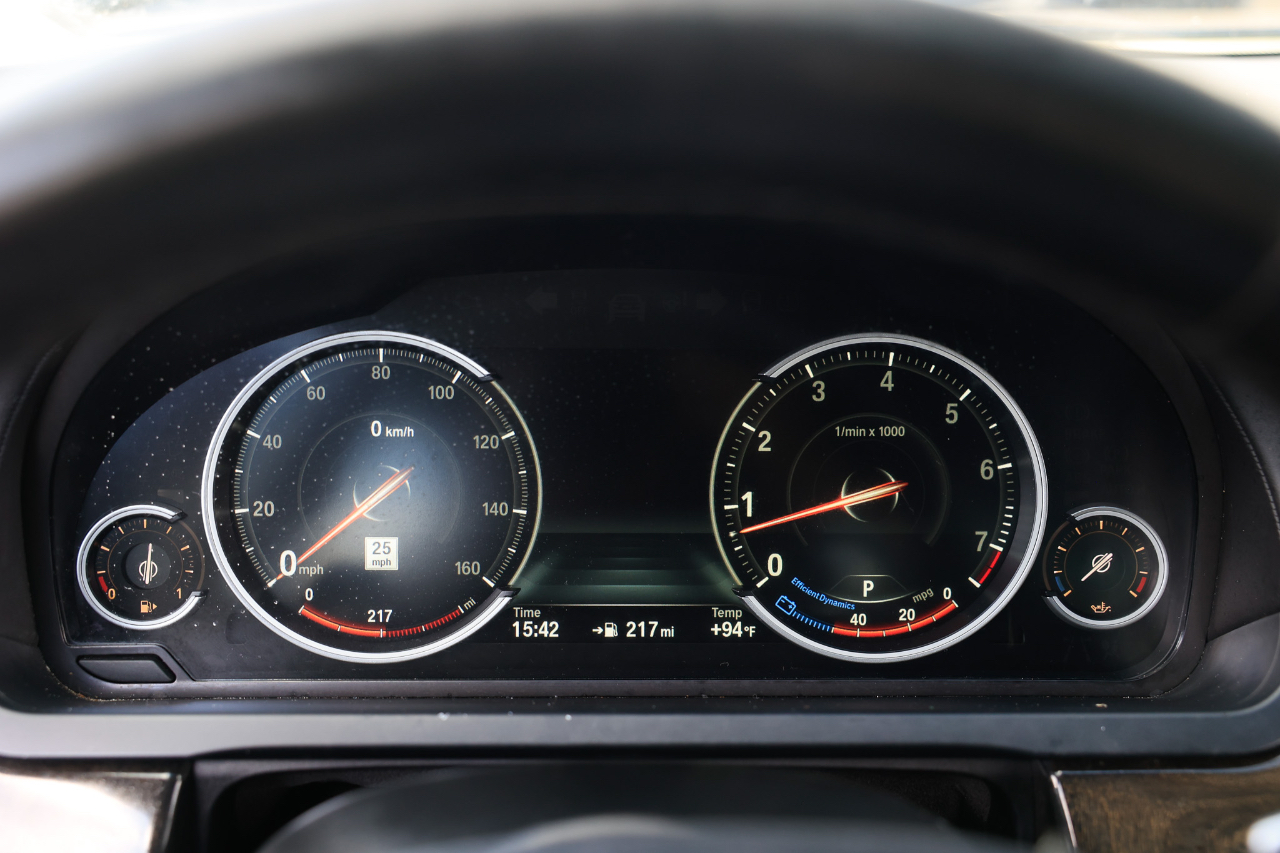 BMW 7 Series 750Li 2014 BMW 7 Series 750Li 2014