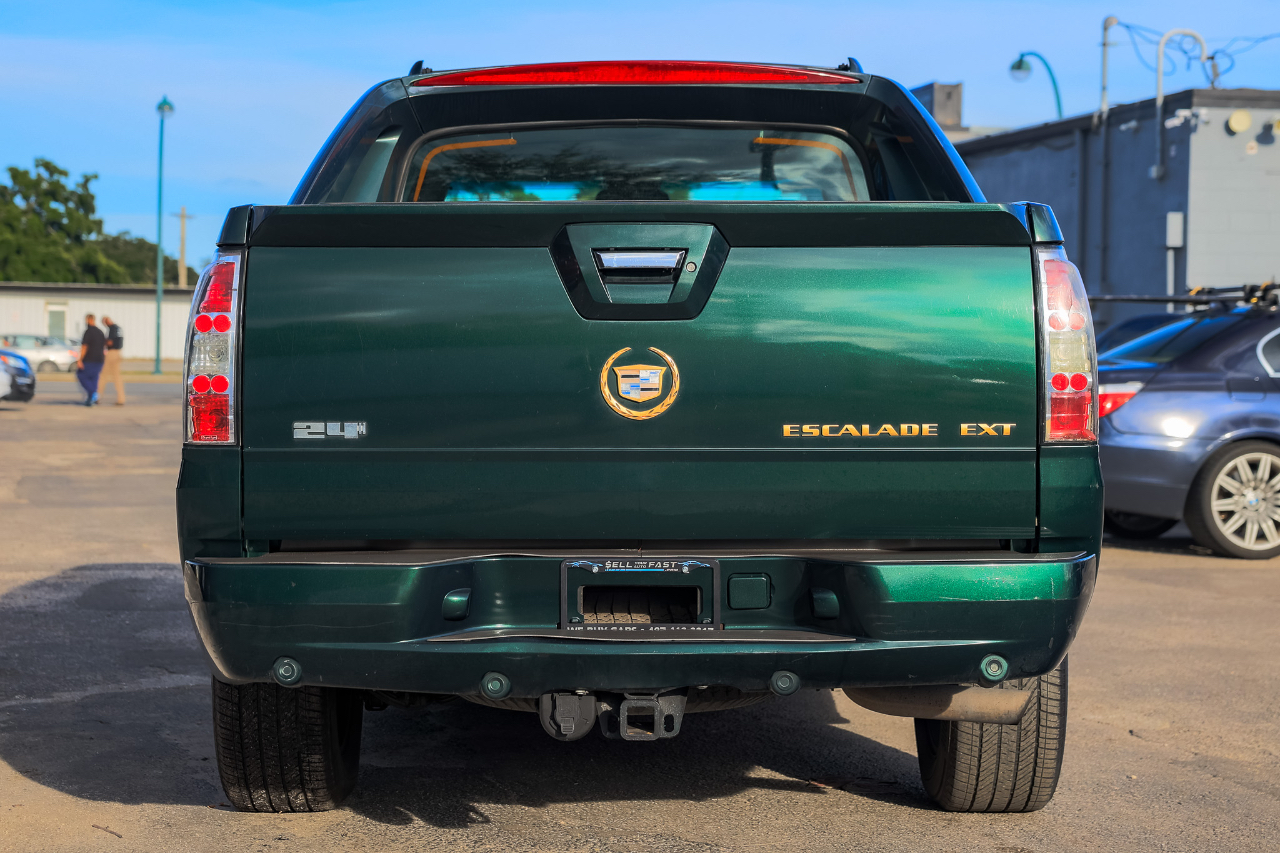 2003 Cadillac Escalade EXT Sport photo 7
