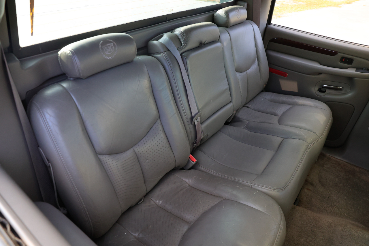 2003 Cadillac Escalade EXT Sport photo 14
