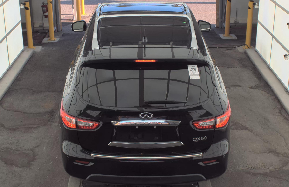 2015 Infiniti QX60 photo 4