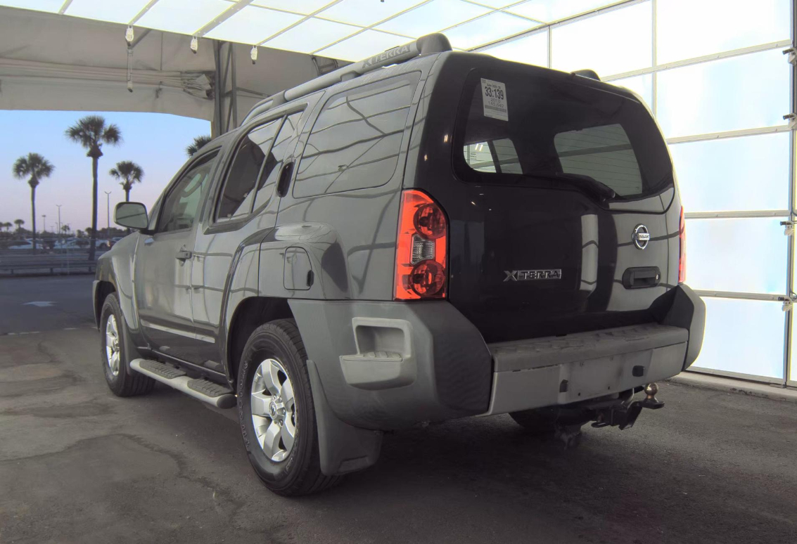 2010 Nissan Xterra photo 3