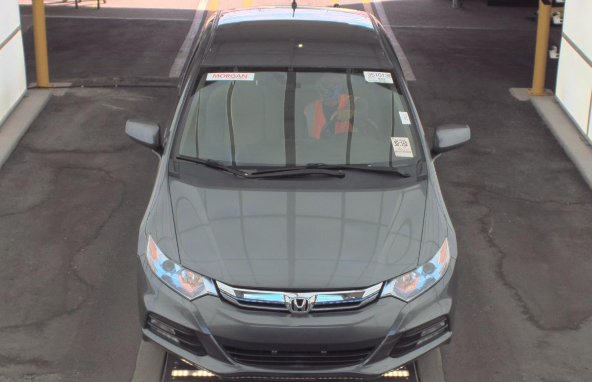 2013 Honda Insight LX photo 2
