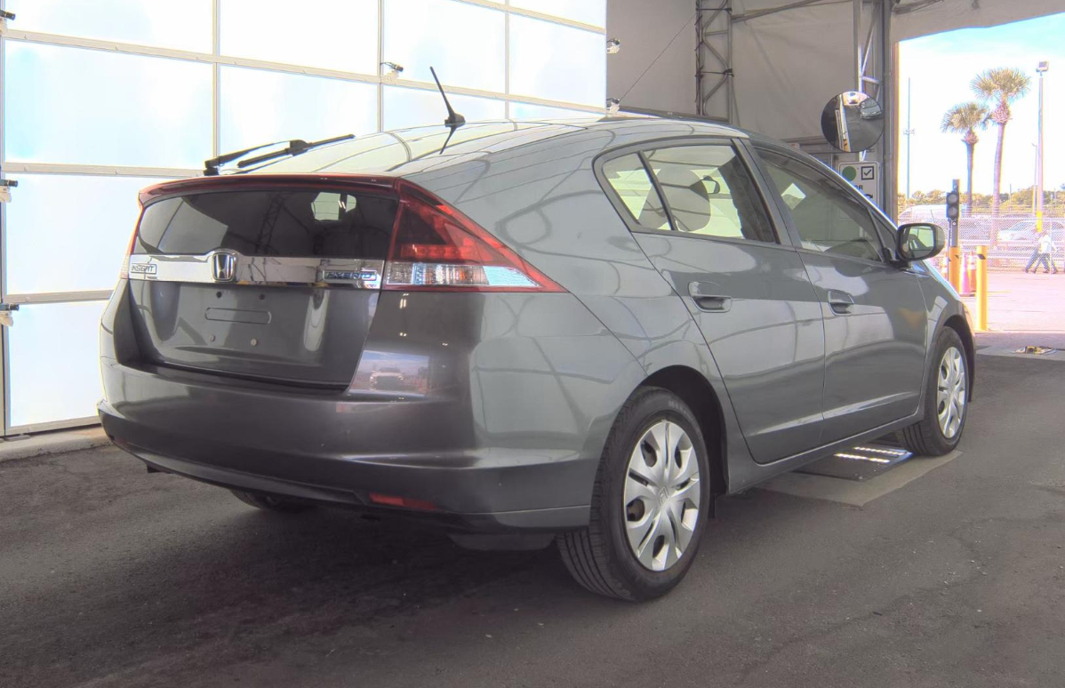 2013 Honda Insight LX photo 4