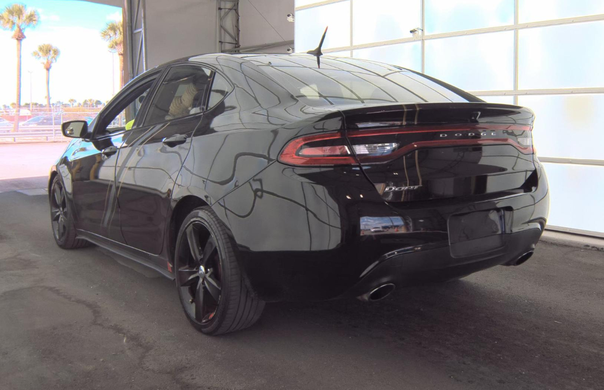 2016 Dodge Dart SXT photo 5