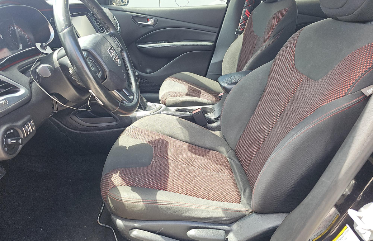 2016 Dodge Dart SXT photo 6