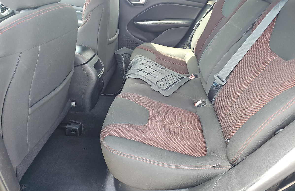 2016 Dodge Dart SXT photo 11