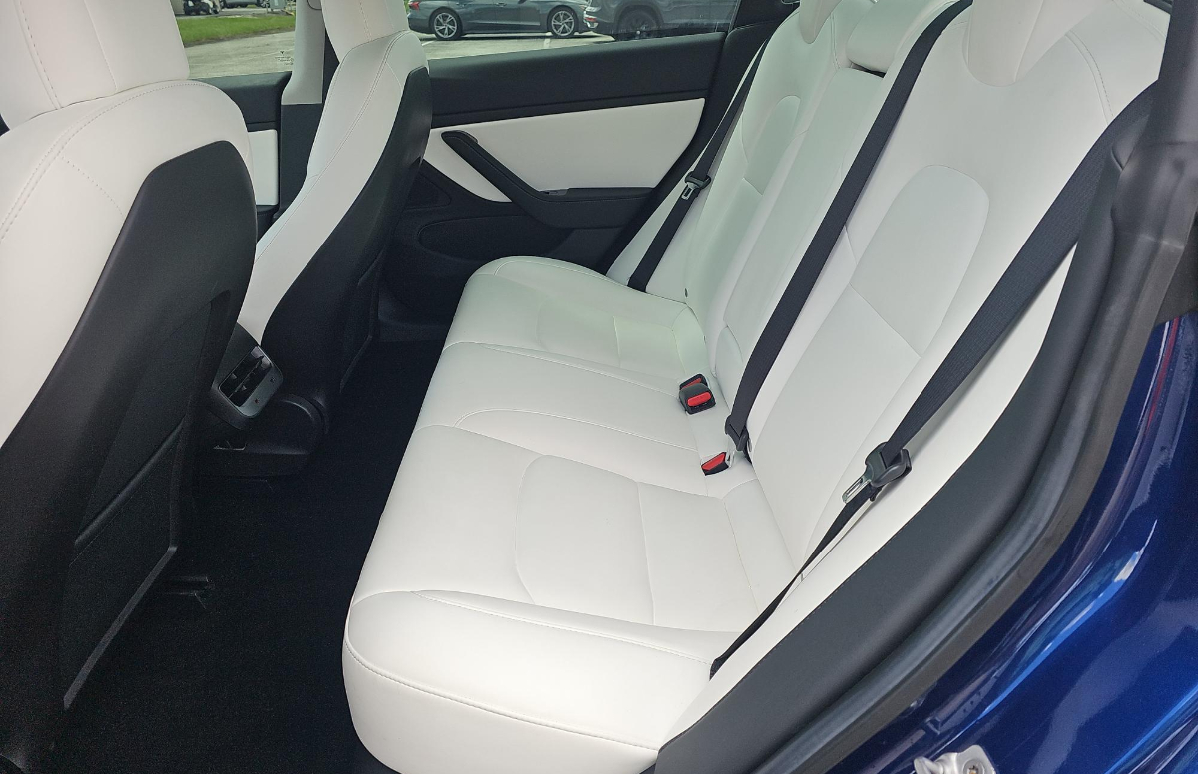 2019 Tesla Model 3 photo 9