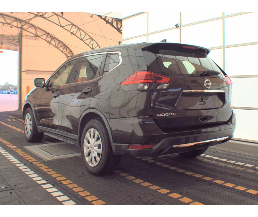 2017 Nissan Rogue S photo 4