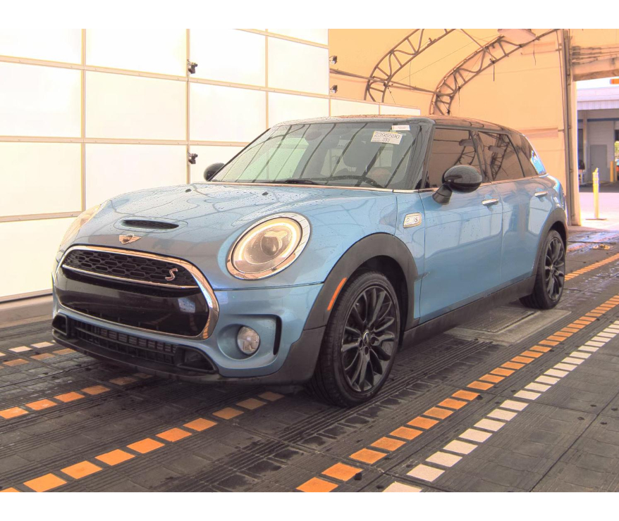 2017 Mini Clubman Base S photo 2