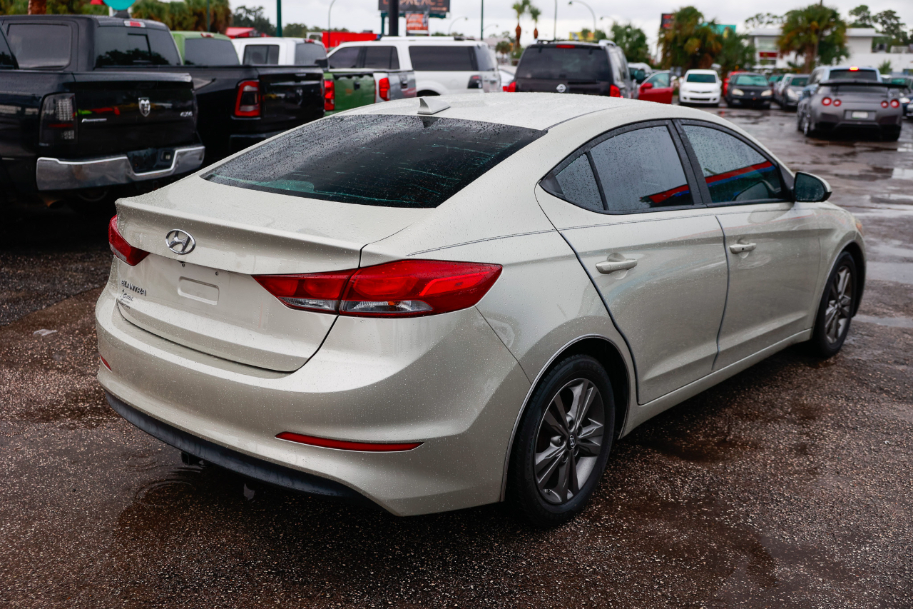 Hyundai Elantra SE 2017 Hyundai Elantra SE 2017