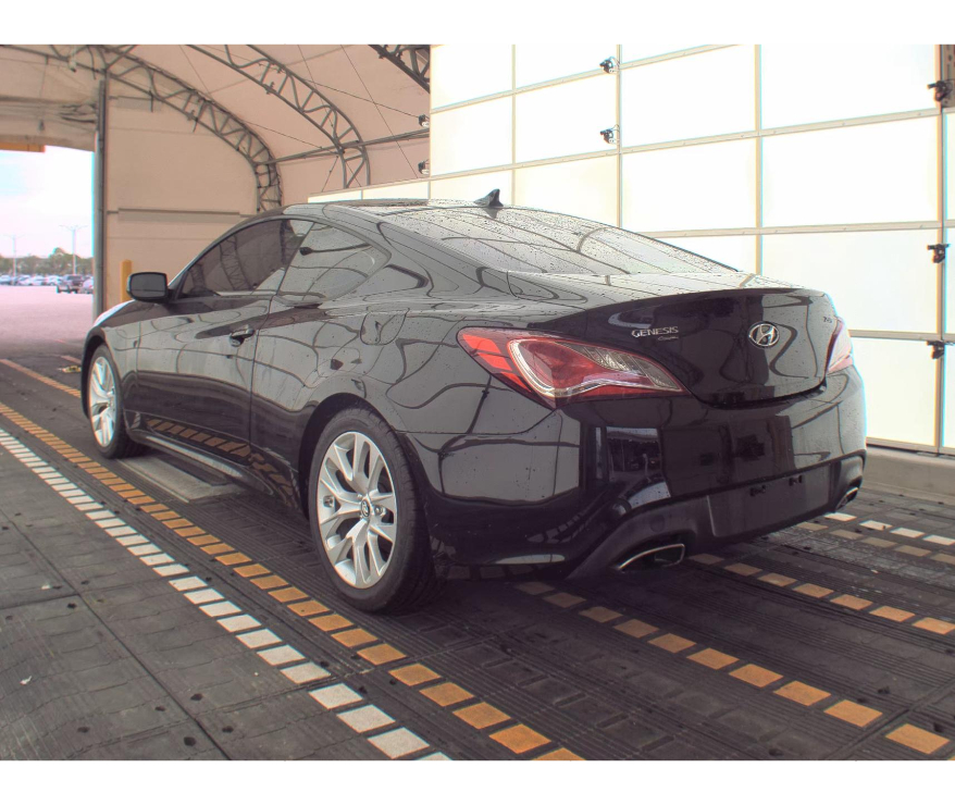 2013 Hyundai Genesis Coupe 2.0T photo 6