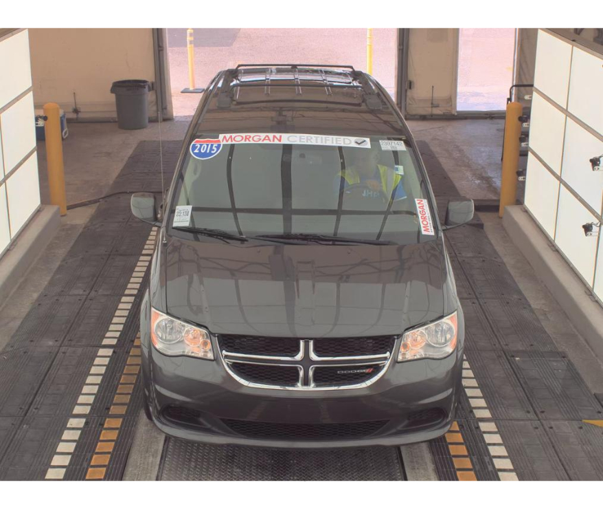 2015 Dodge Grand Caravan SXT photo 4