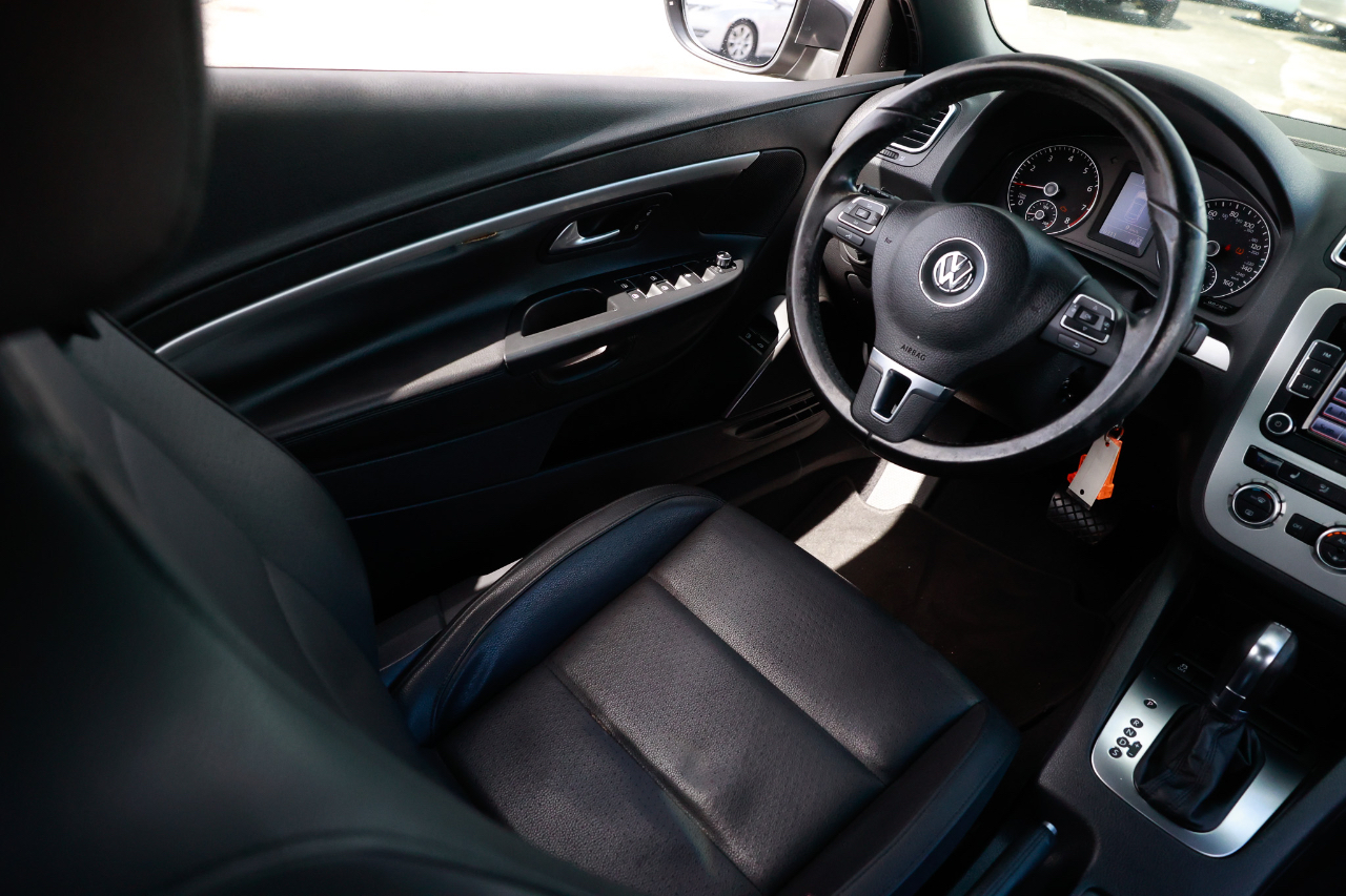 Volkswagen Eos  2013 Volkswagen Eos  2013