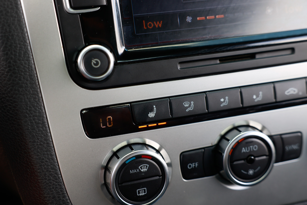 Volkswagen Eos  2013 Volkswagen Eos  2013