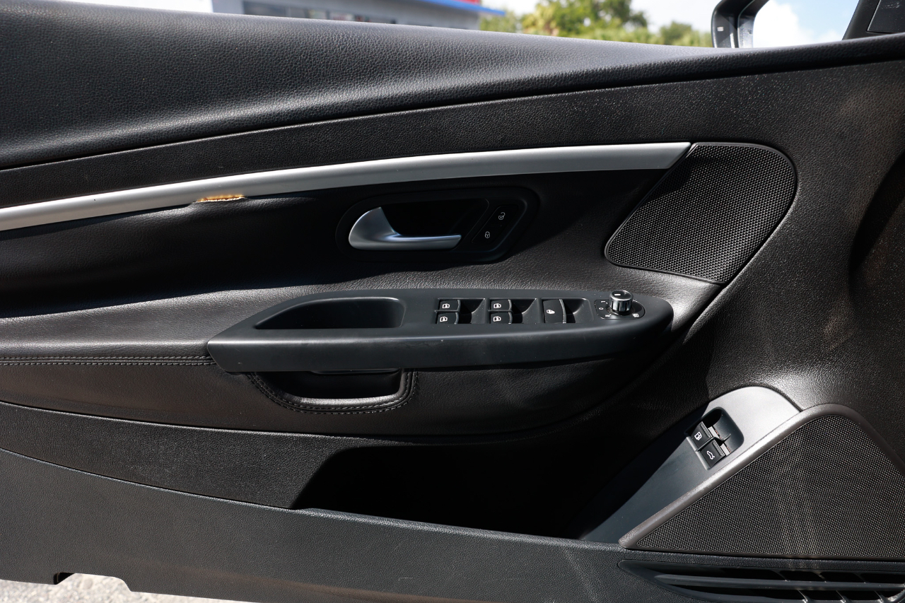 Volkswagen Eos  2013 Volkswagen Eos  2013