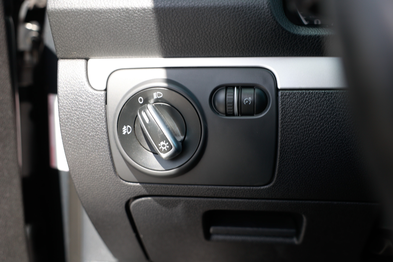 Volkswagen Eos  2013 Volkswagen Eos  2013