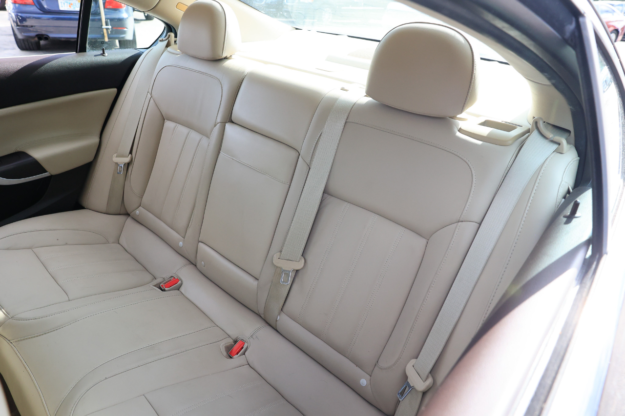 Buick Regal Base 2013 Buick Regal Base 2013