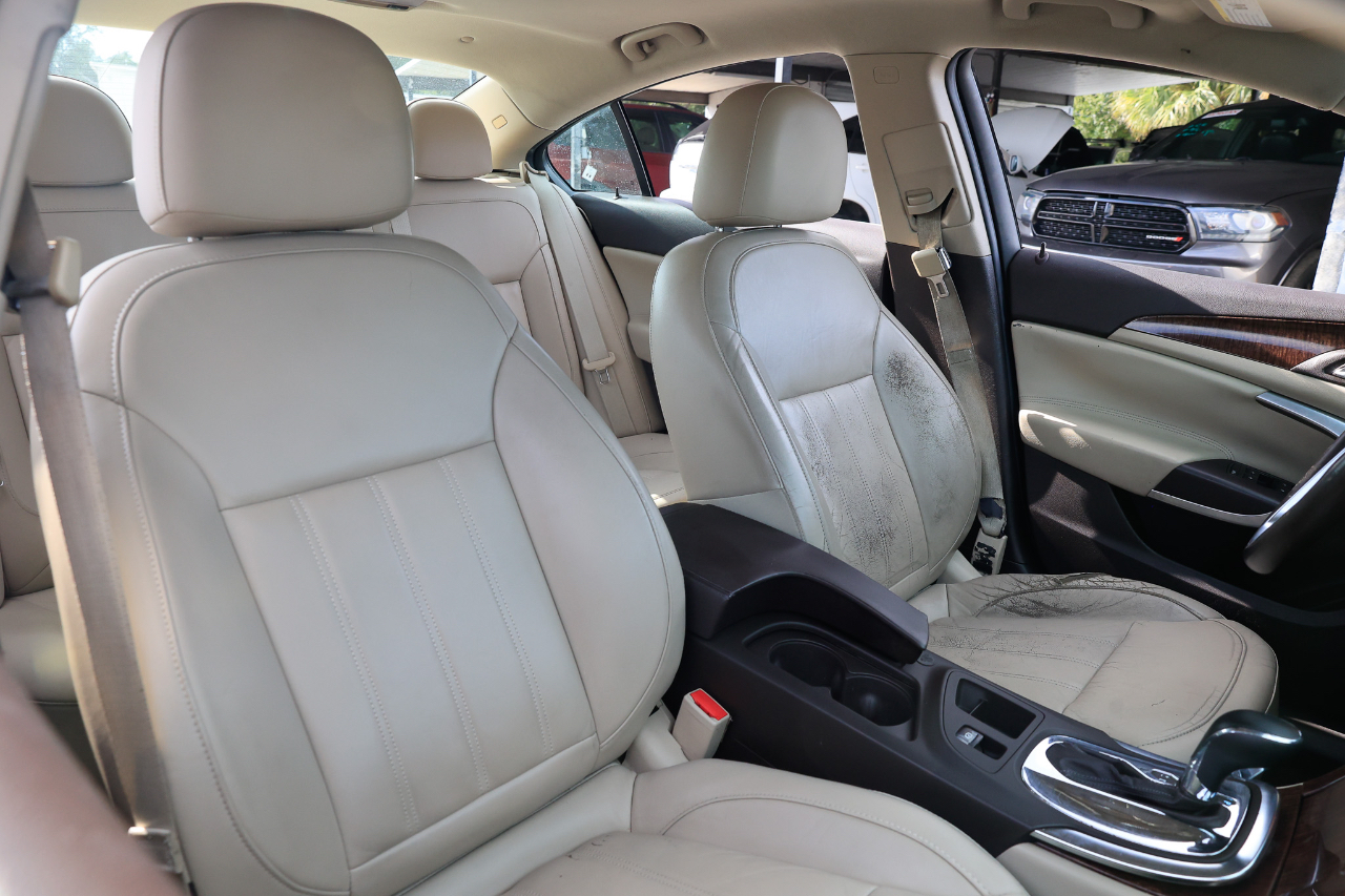 Buick Regal Base 2013 Buick Regal Base 2013