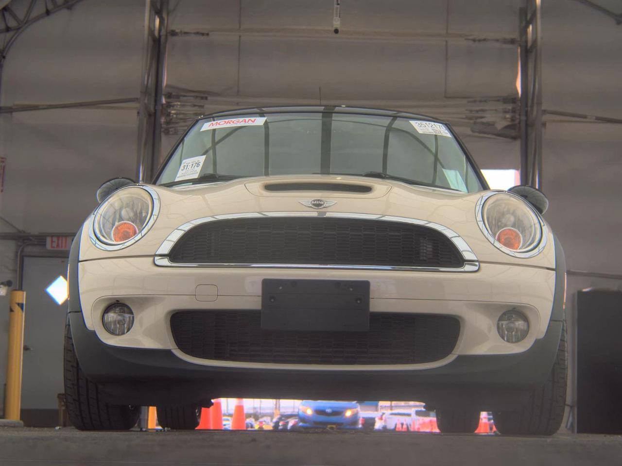 MINI Cooper Hardtop  2010