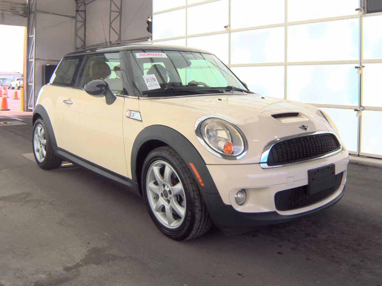 MINI Cooper Hardtop  2010