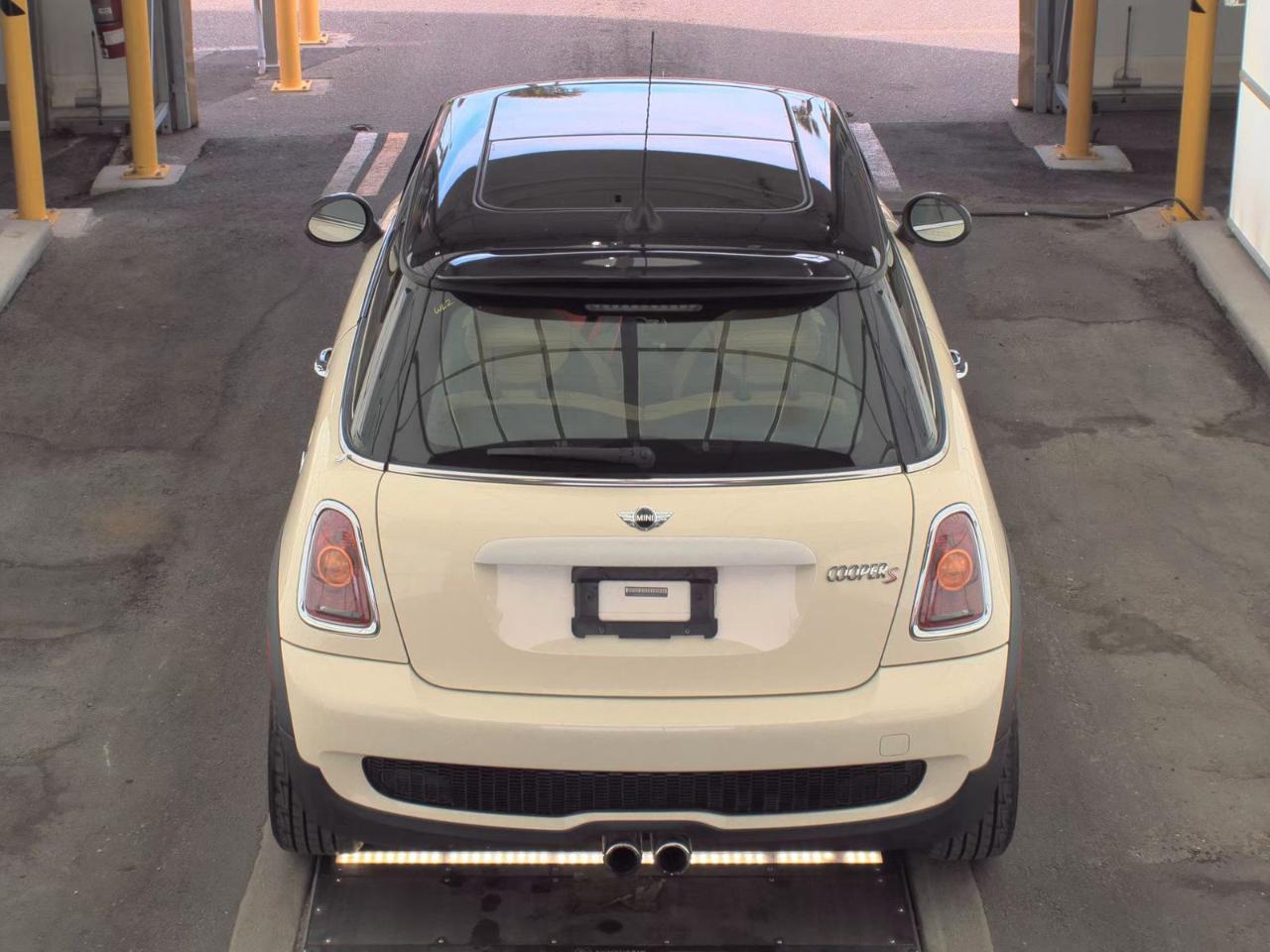 MINI Cooper Hardtop  2010
