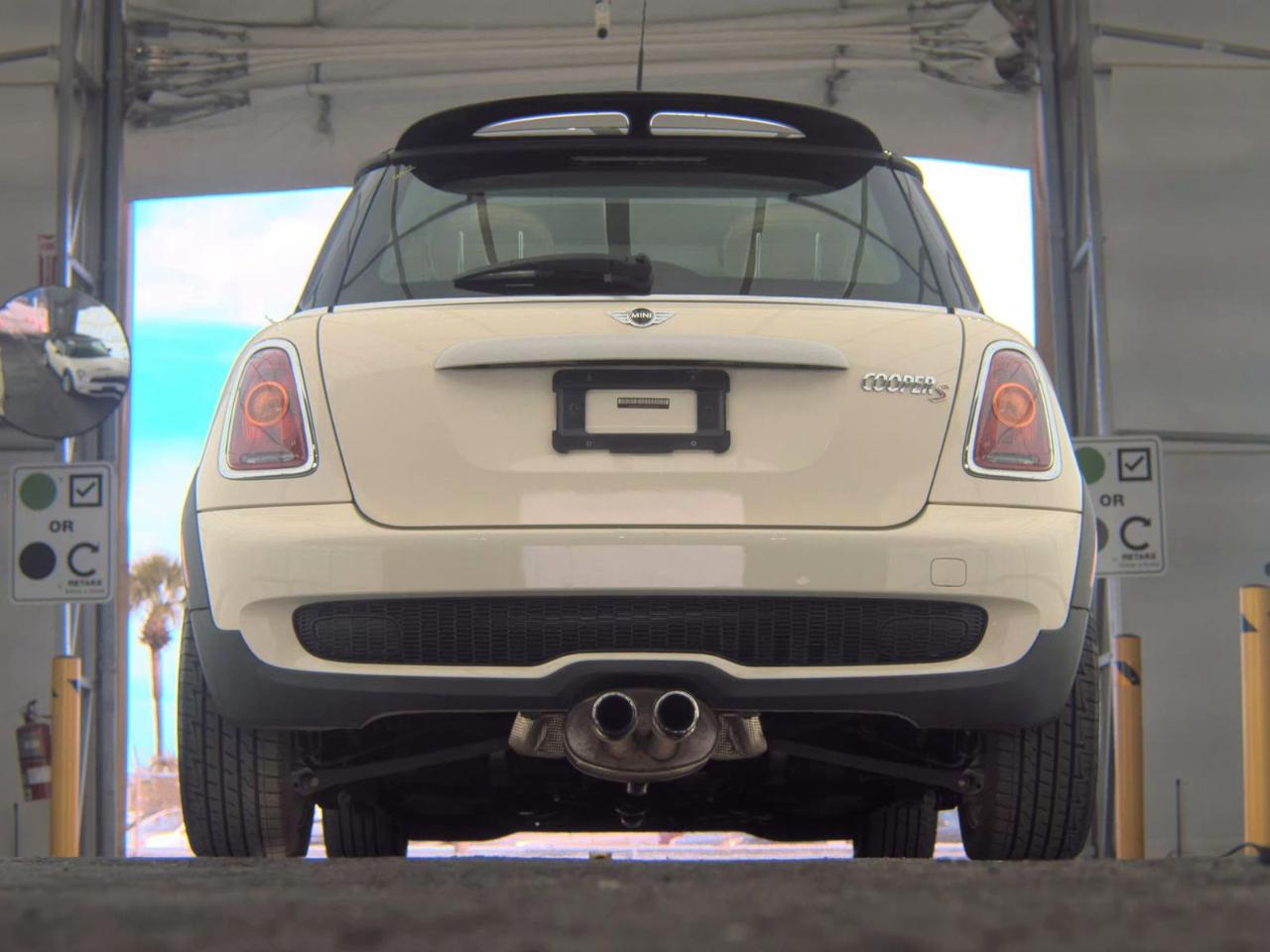 MINI Cooper Hardtop  2010