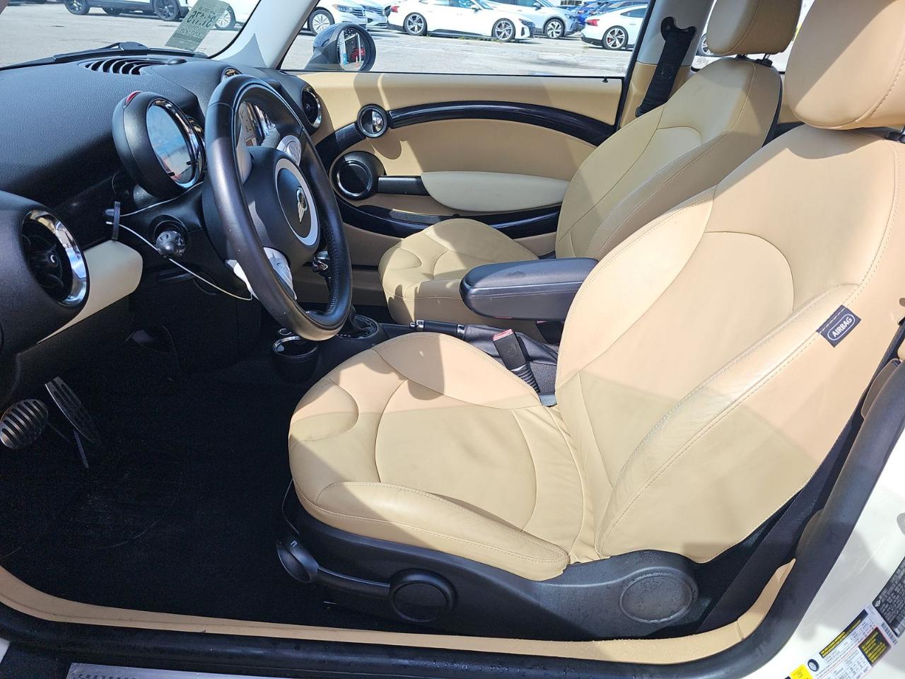 MINI Cooper Hardtop  2010