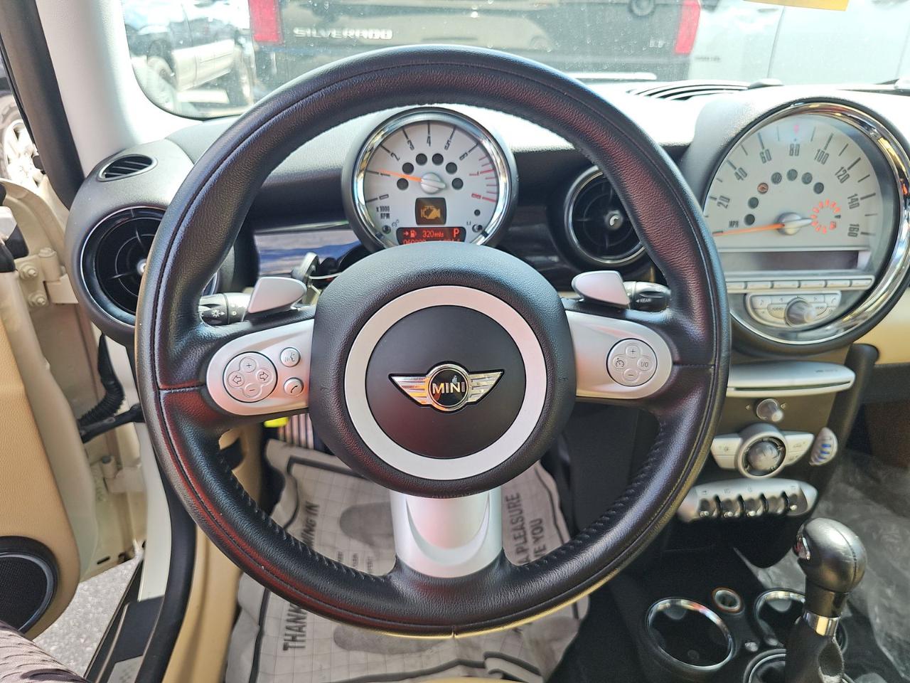 MINI Cooper Hardtop  2010