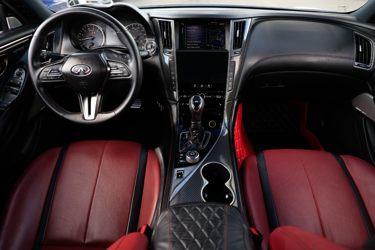 2021 Infiniti Q60 Red Sport 400 photo 2