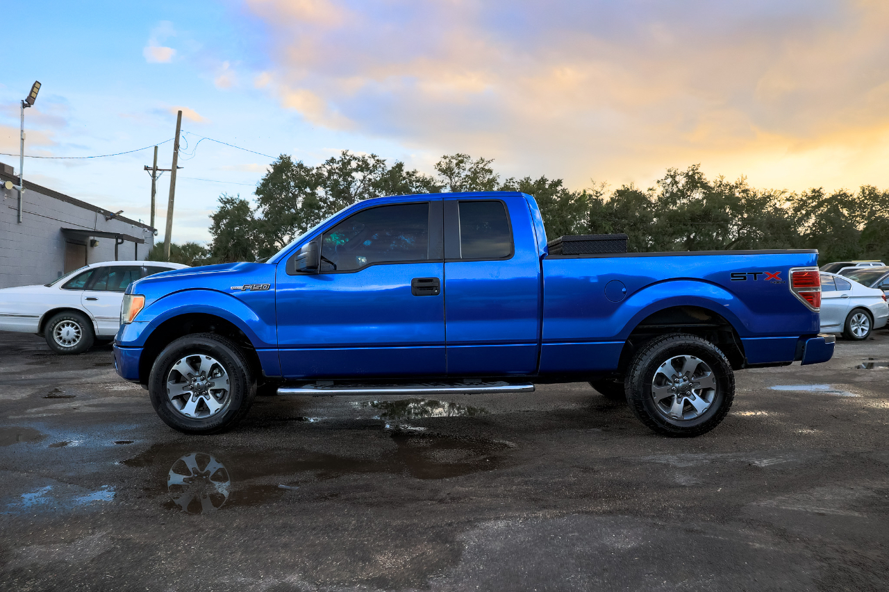 2013 Ford F-150 photo 3