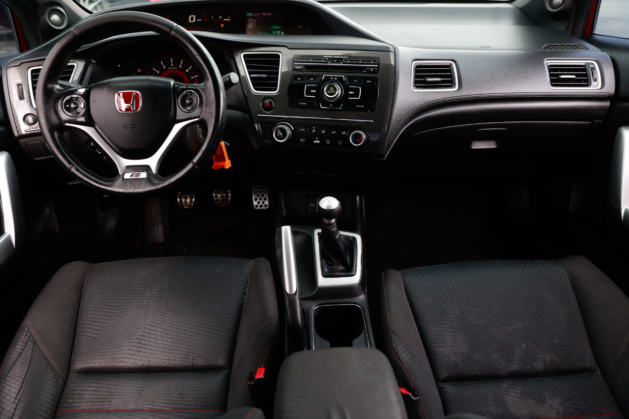 2013 Honda Civic Si photo 2