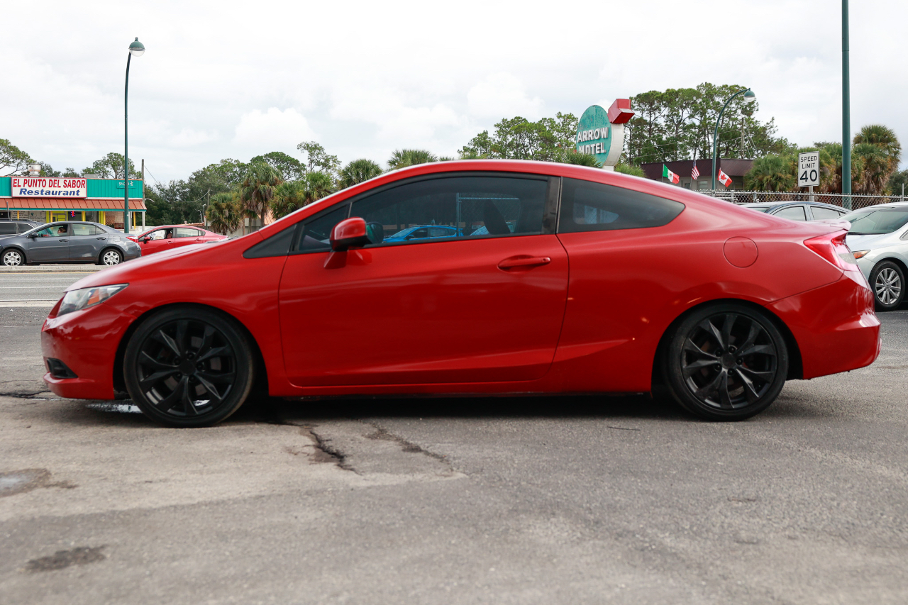 2013 Honda Civic Si photo 3