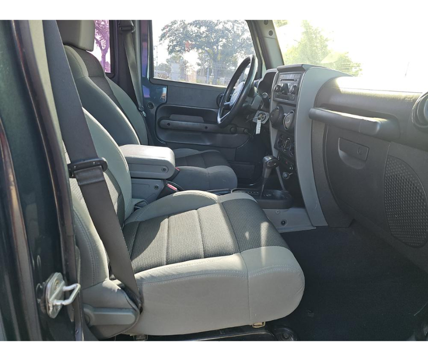 2007 Jeep Wrangler Unlimited X photo 8