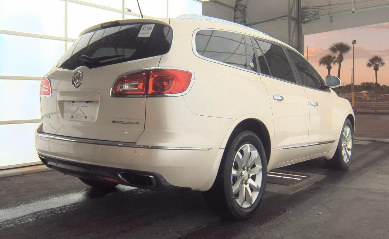 2013 Buick Enclave Premium photo 3