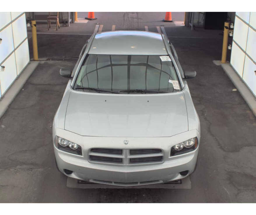 2010 Dodge Charger photo 2