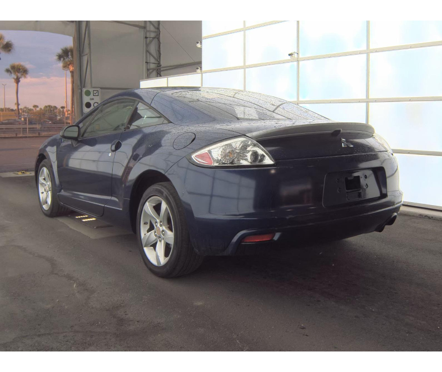 2009 Mitsubishi Eclipse GS photo 4