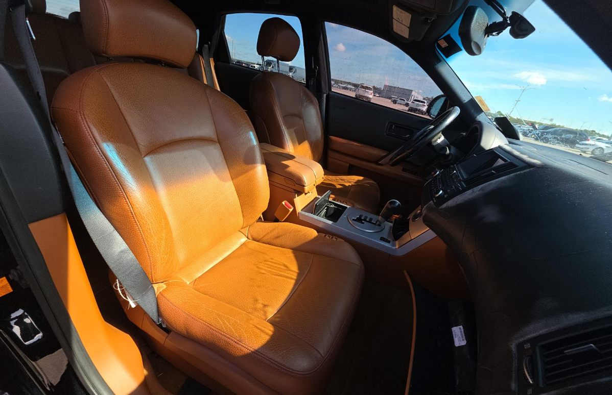 2003 Infiniti FX35 photo 8