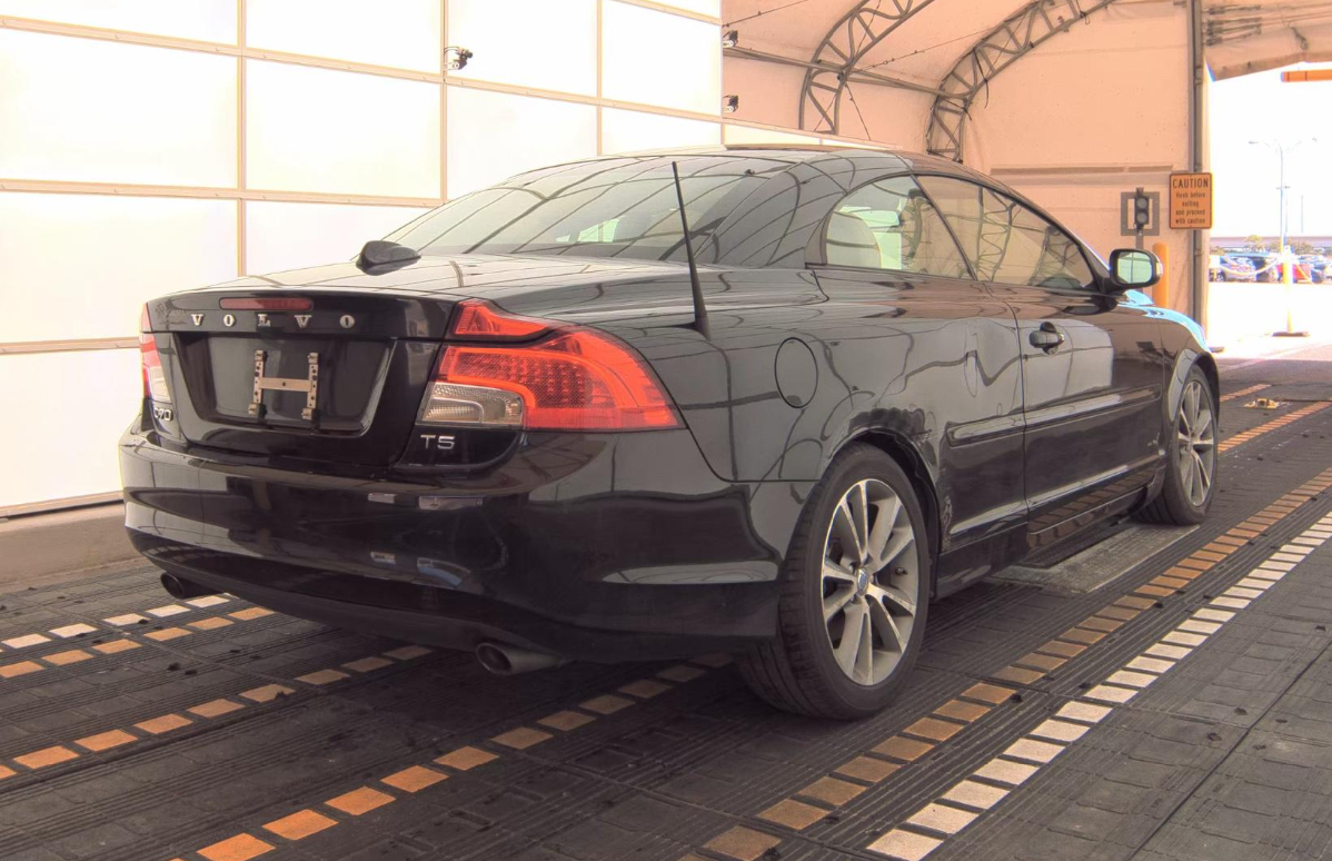2012 Volvo C70 T5 photo 4