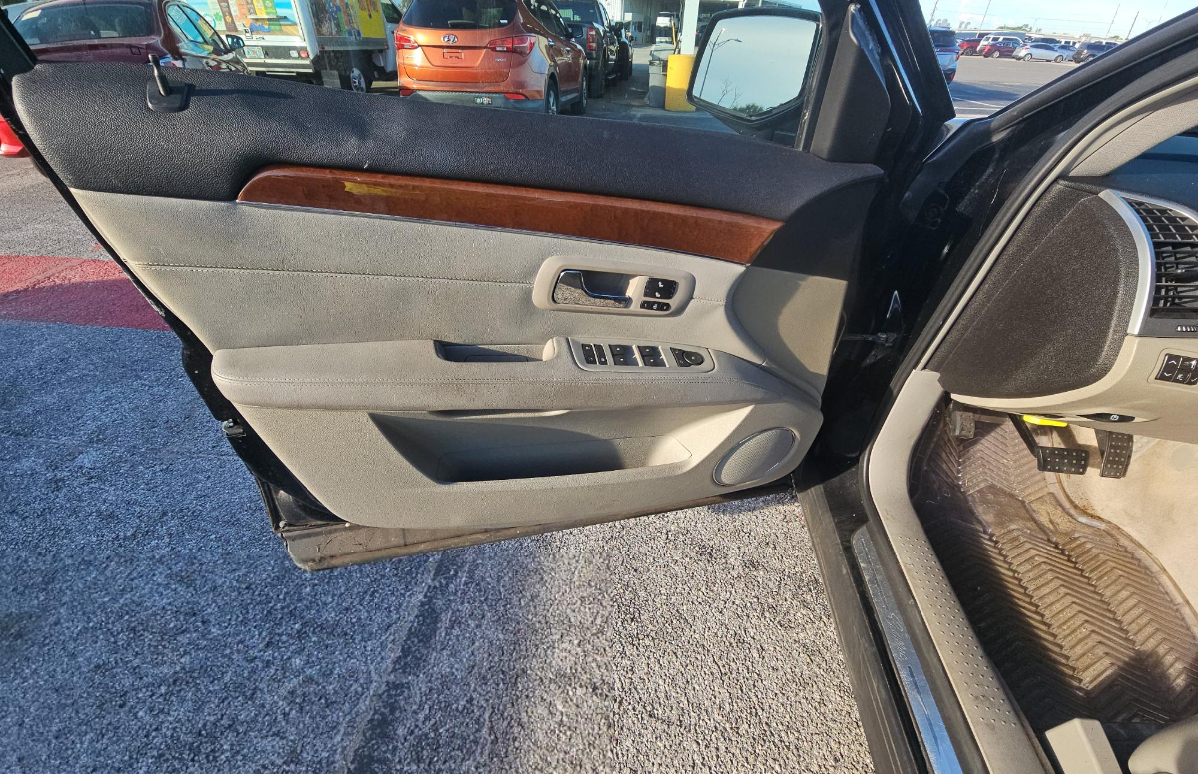 2008 Cadillac SRX V6 photo 6