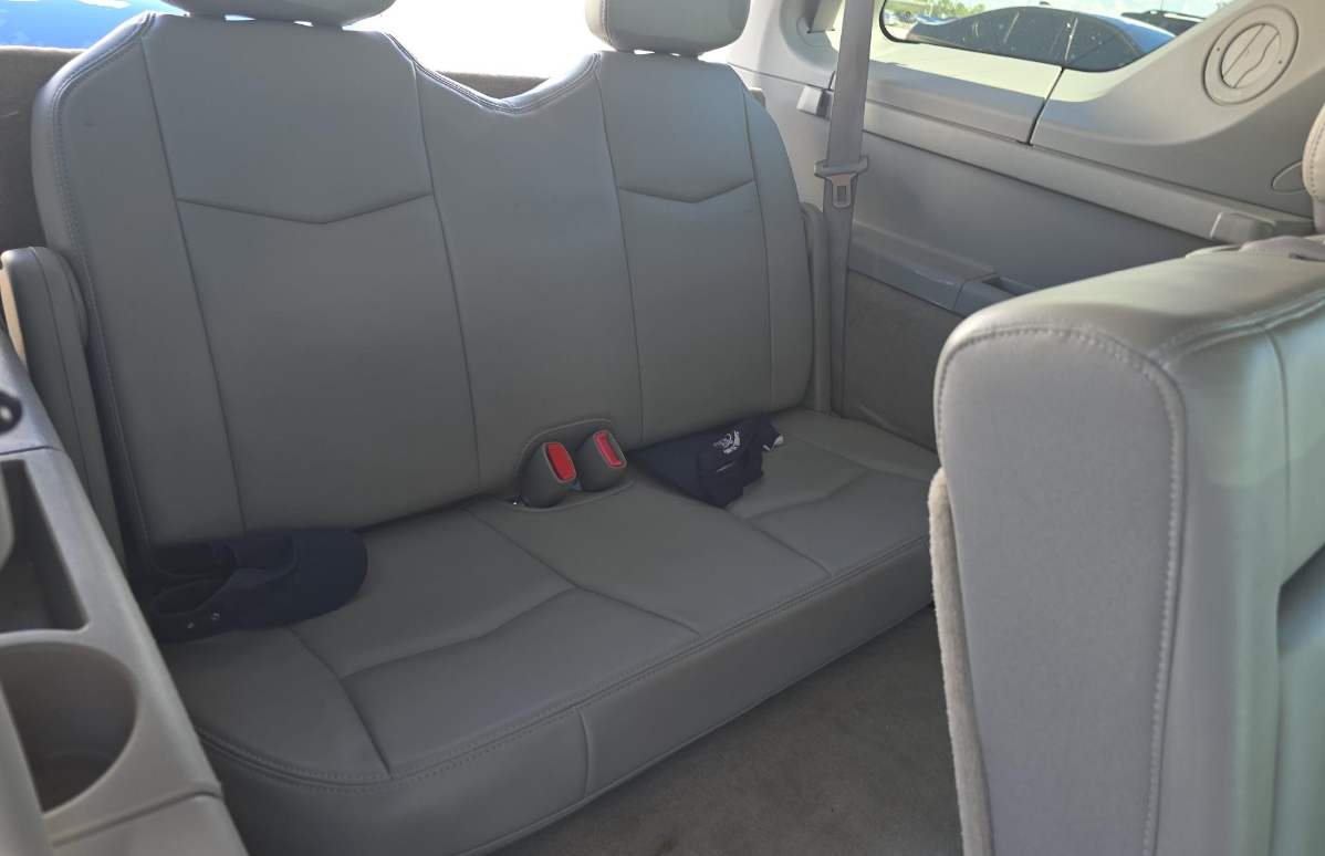 2008 Cadillac SRX V6 photo 9
