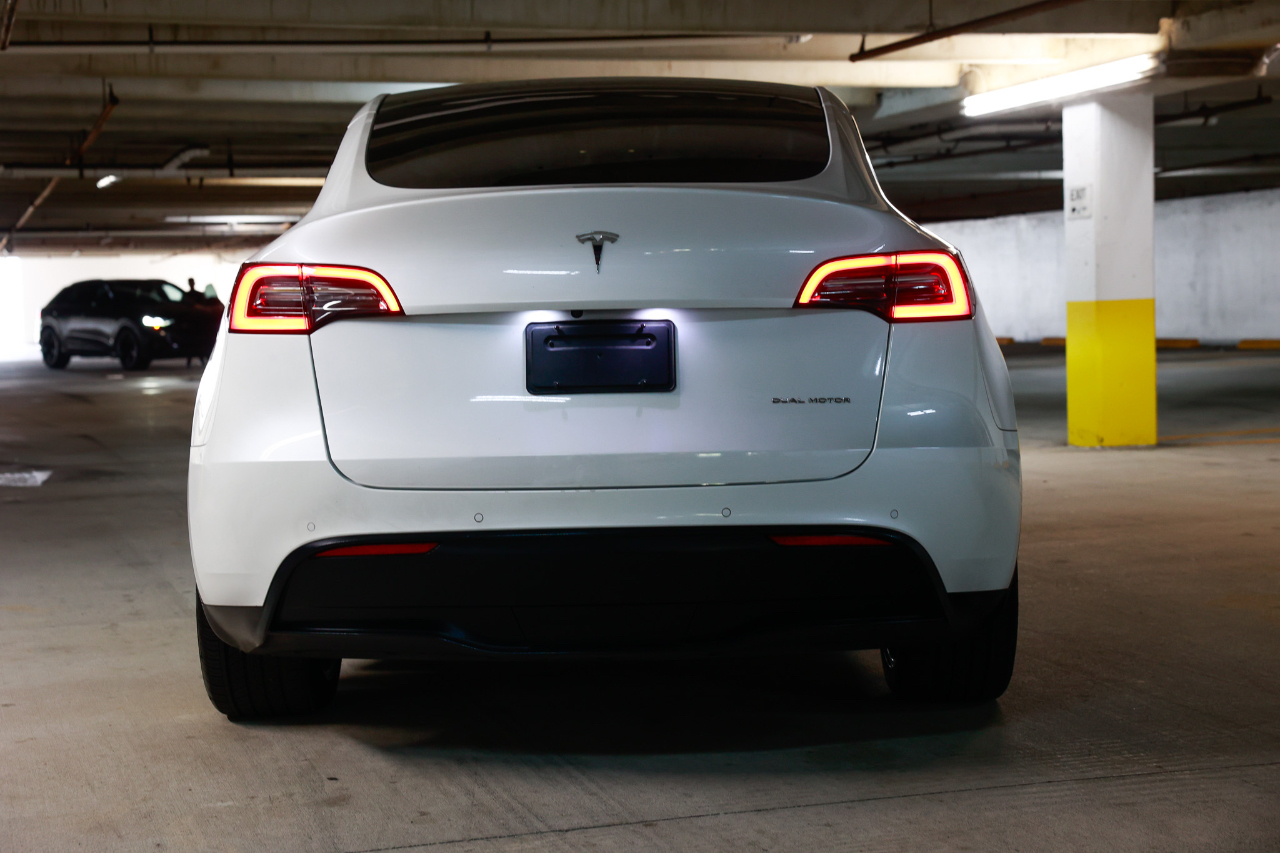 2022 Tesla Model Y photo 6