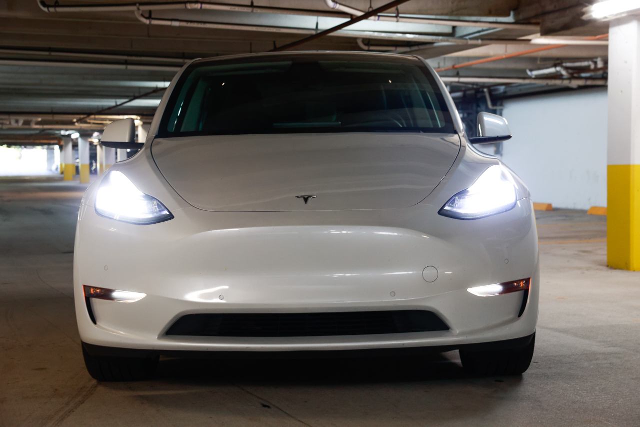 2022 Tesla Model Y photo 16