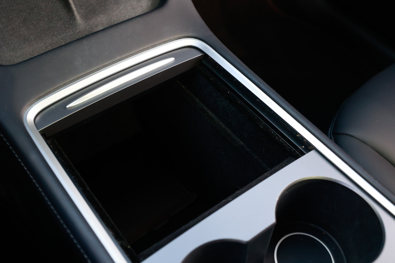 2022 Tesla Model Y photo 35