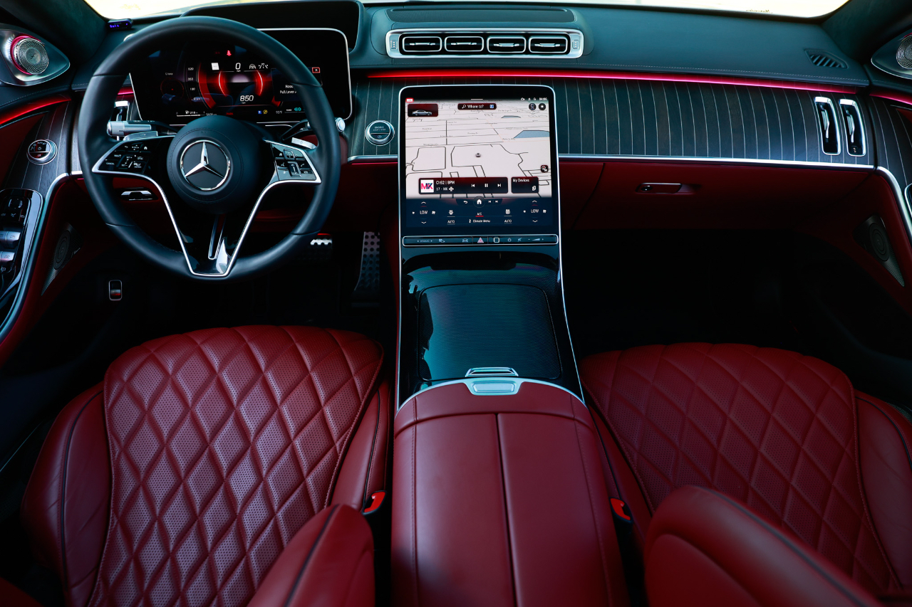 2022 Mercedes Benz S 580 4MATIC photo 2