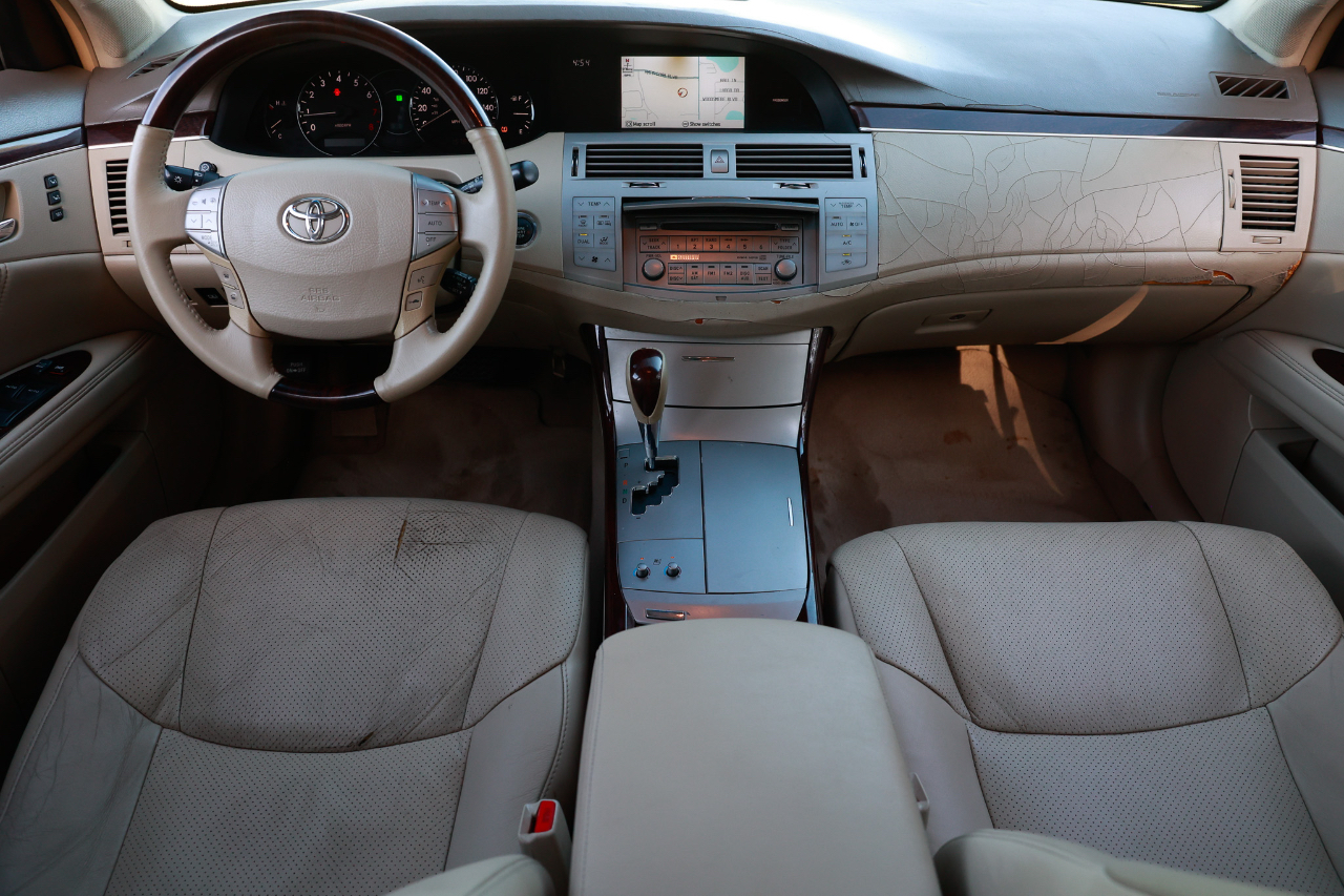 2008 Toyota Avalon XL Limited photo 2